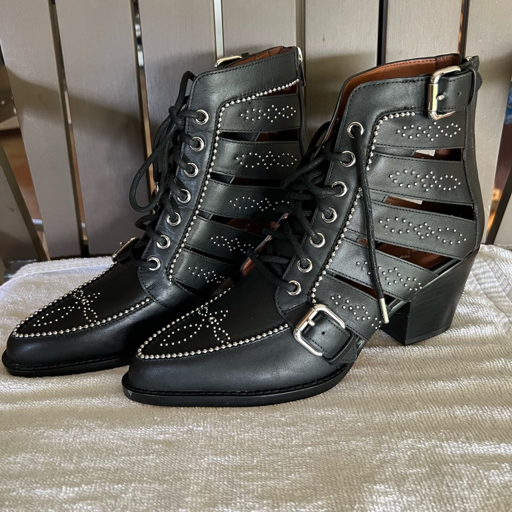 RARE Coach Paisley Biker Western Booties
